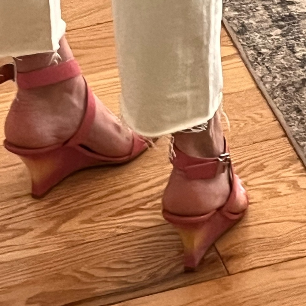 Sandals - Picture 11 of 13